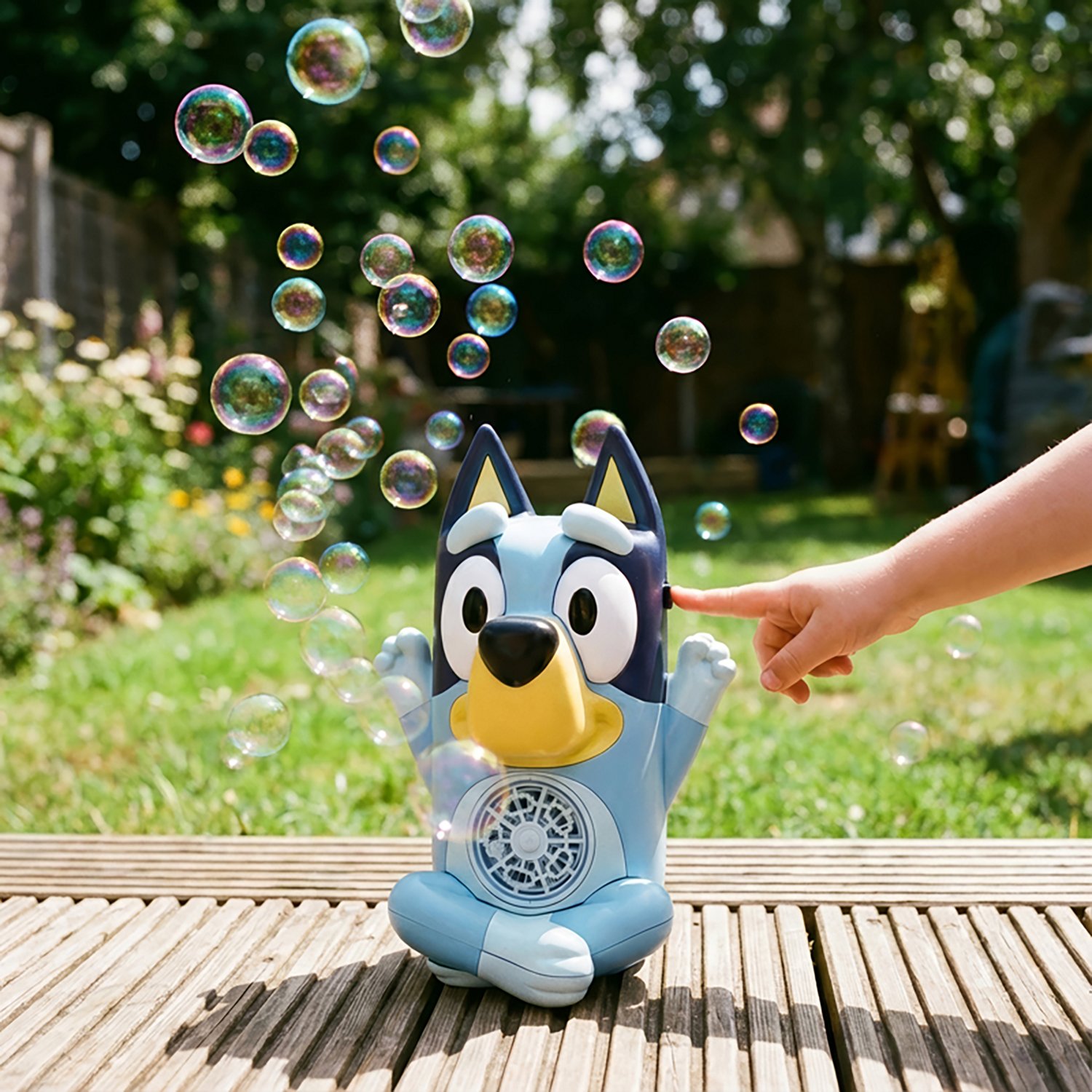 Fubbles Kids' Bluey Musical Bubble Machine - view number 4