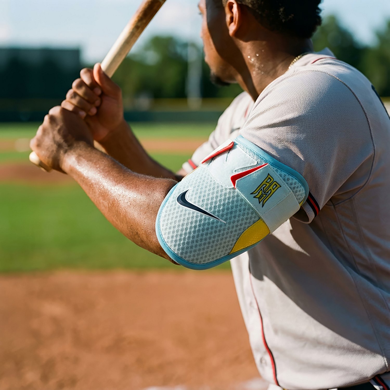 Nike Adult Ronald Acuna Diamond Batter's Elbow Guard - view number 3