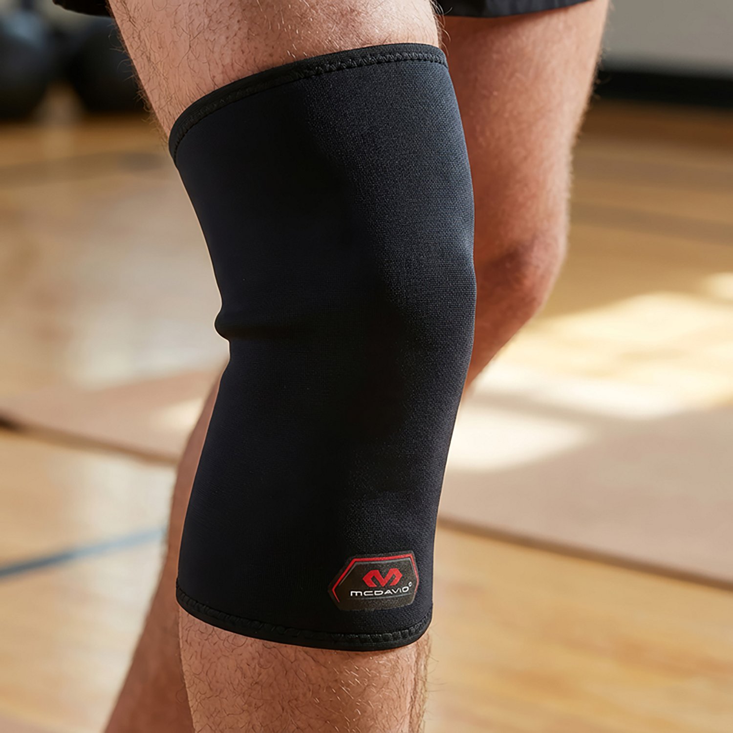 McDavid Adults' Neoprene Knee Support - view number 5