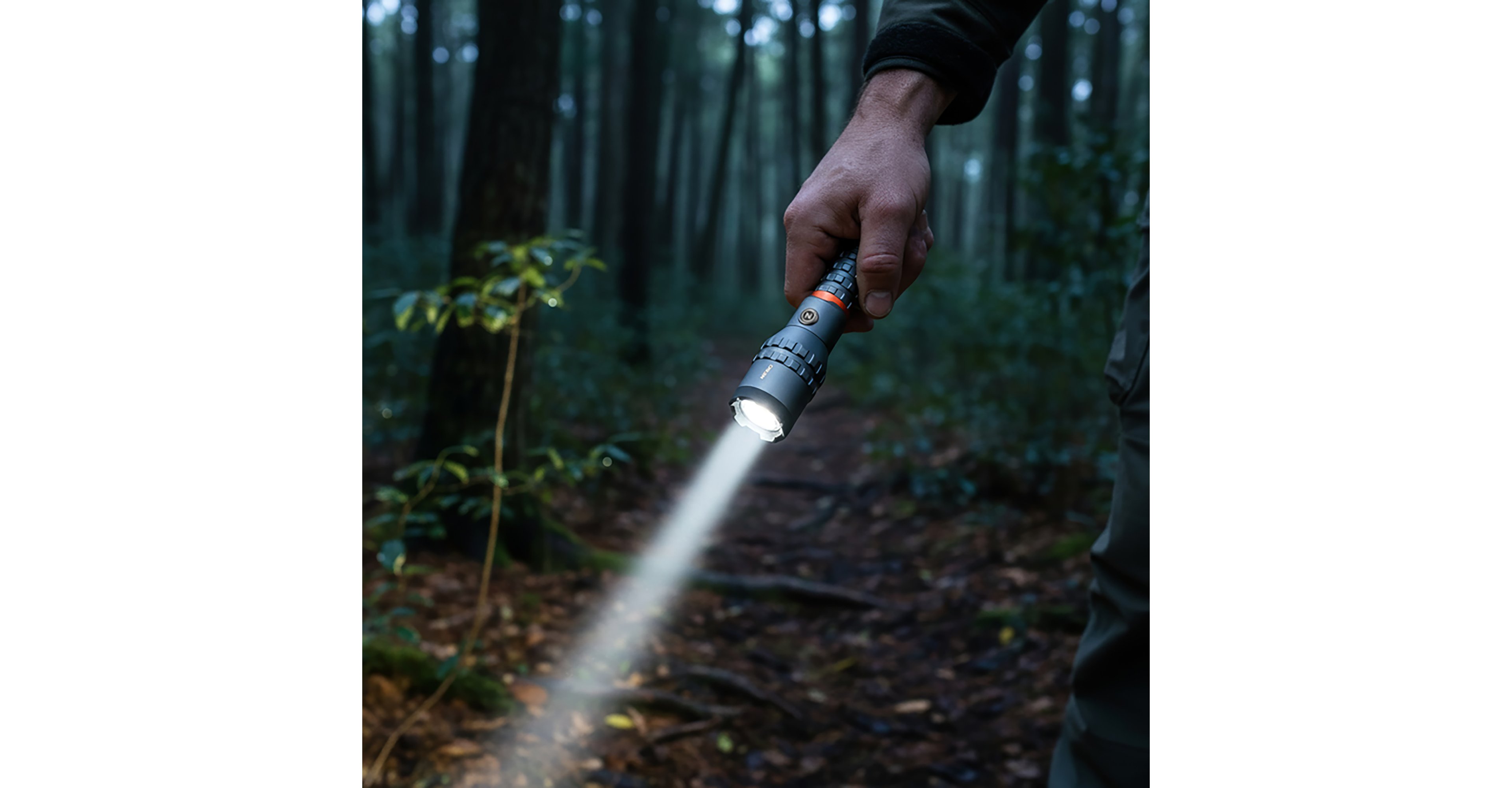 NEBO Davinci 7500L Flashlight
