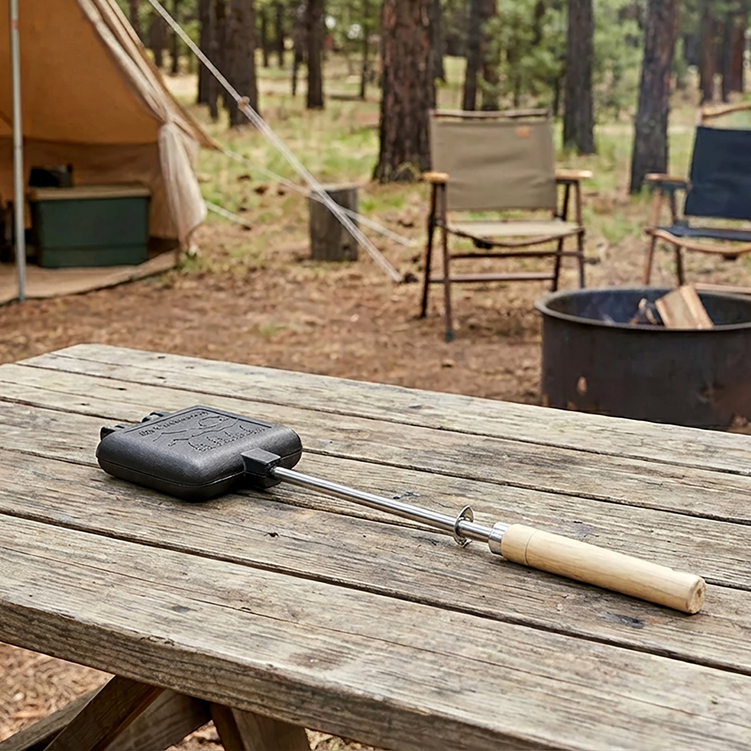 Coghlan's Cast Iron Camp Cooker - view number 3