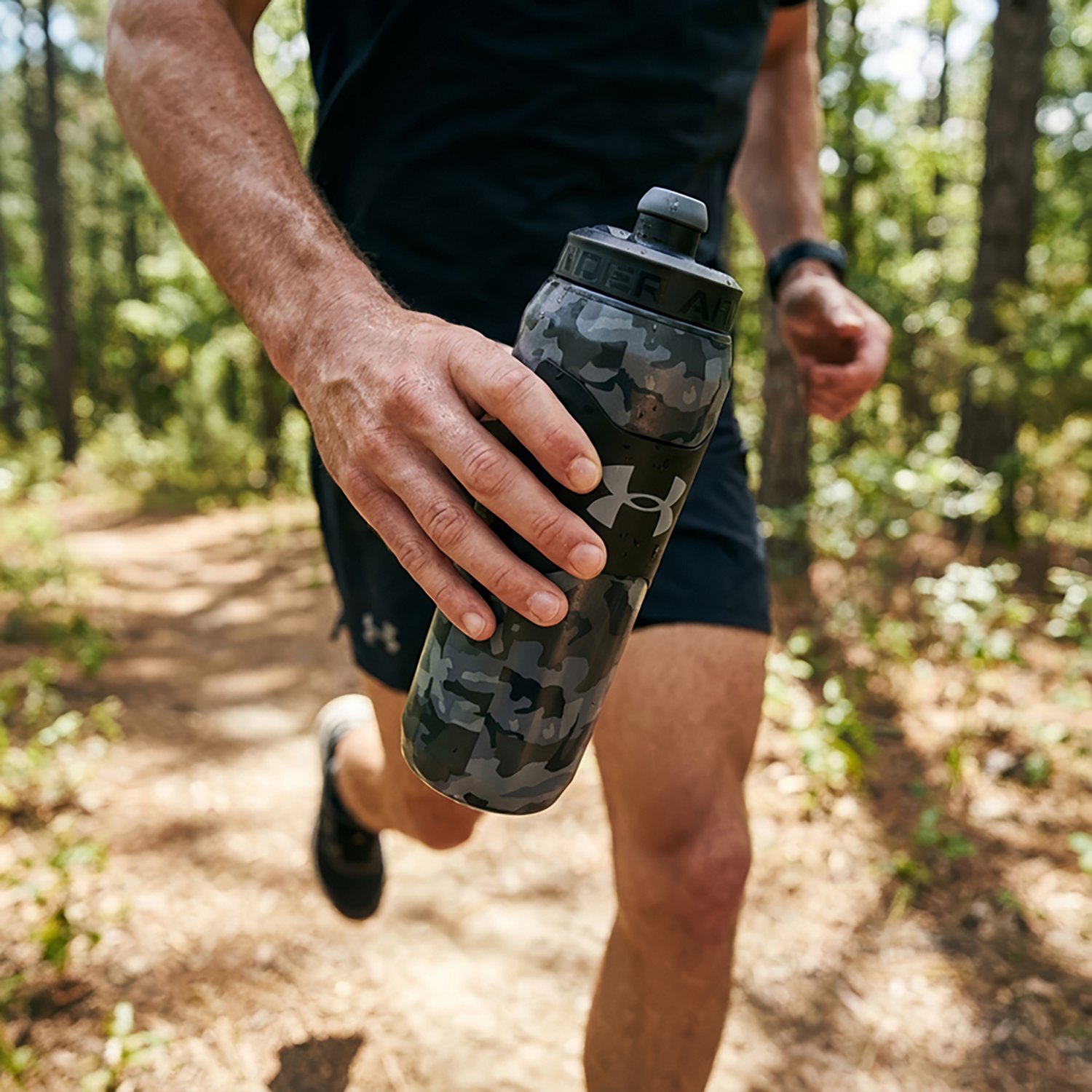 Under Armour 28 oz Playmaker Squeeze Insulated Water Bottle                                                                      - view number 6