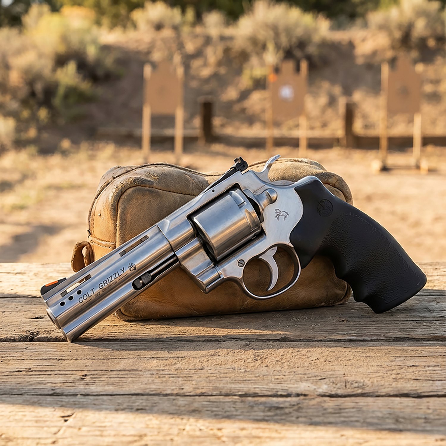 Colt Grizzly .357 MAG Revolver - view number 4