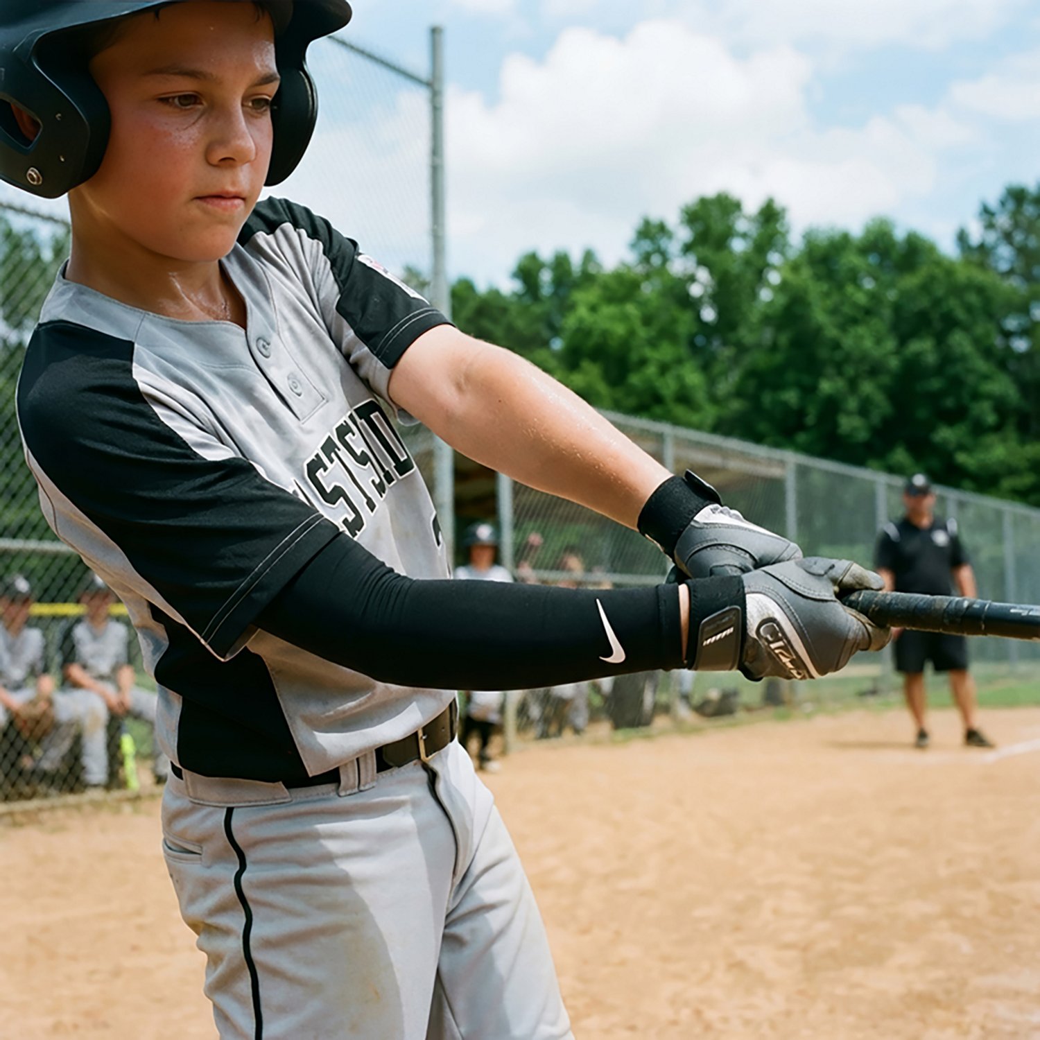 Nike Youth Pro Dri-FIT Baseball Sleeve - view number 2