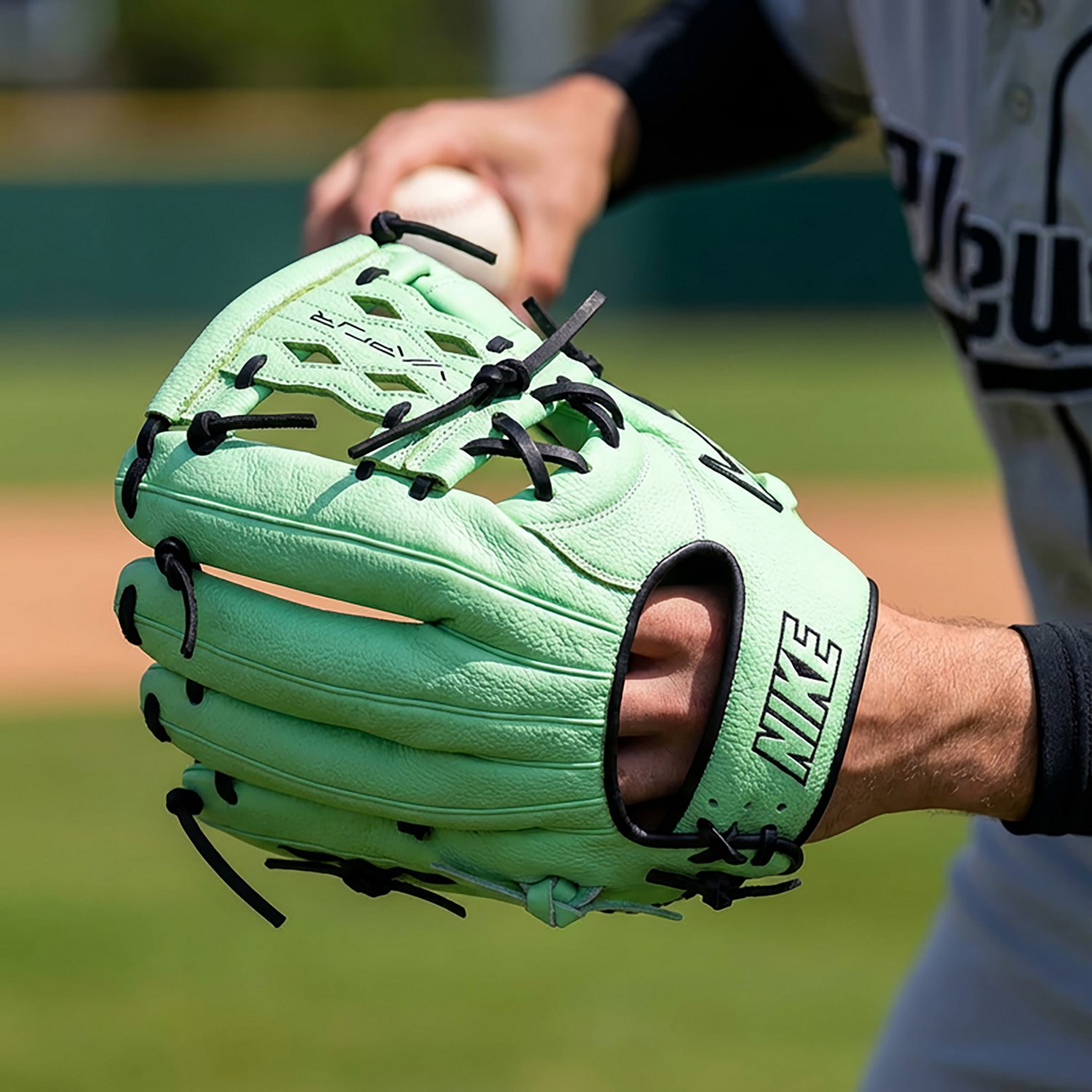 Nike 11.5 in Vapor Fielding Baseball Glove - view number 5