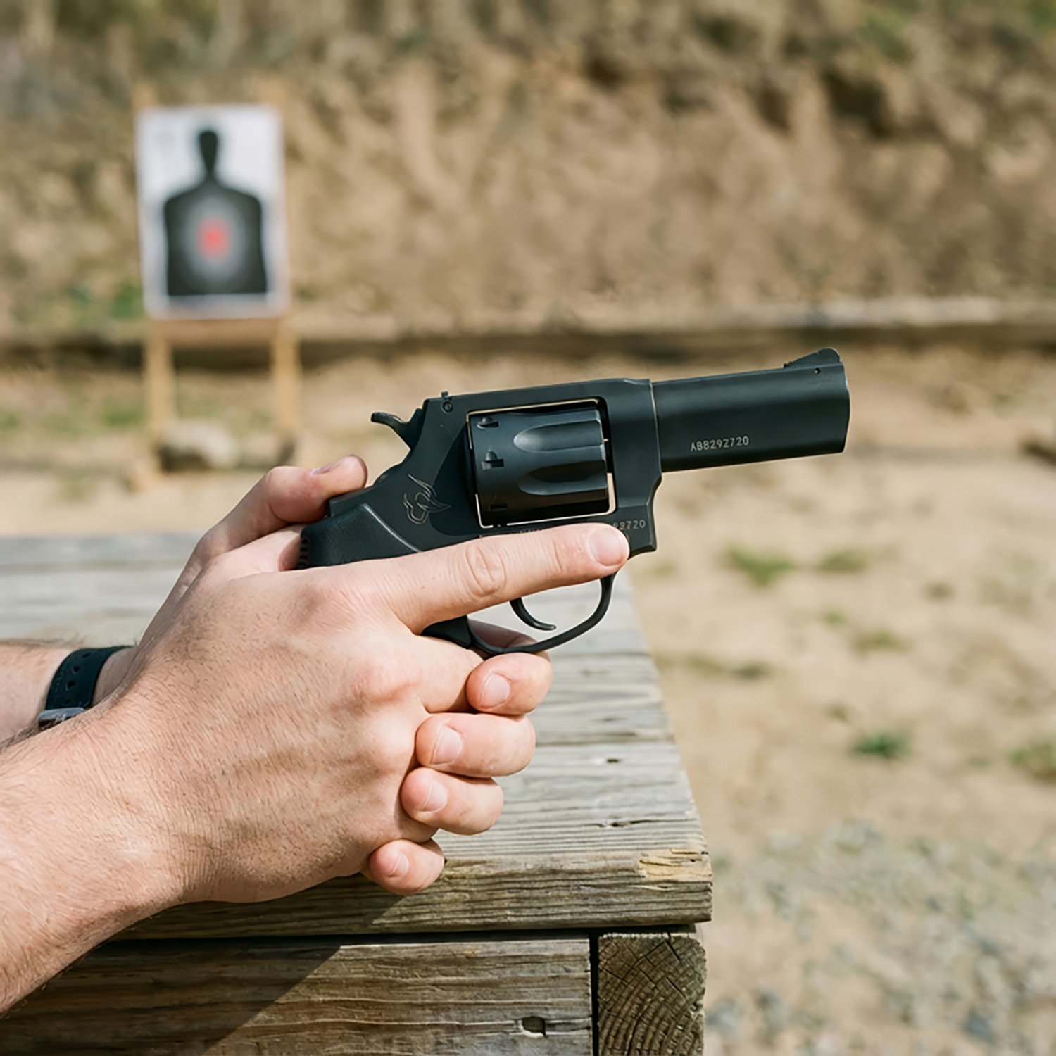 Taurus 942 .22 WMR Revolver - view number 2