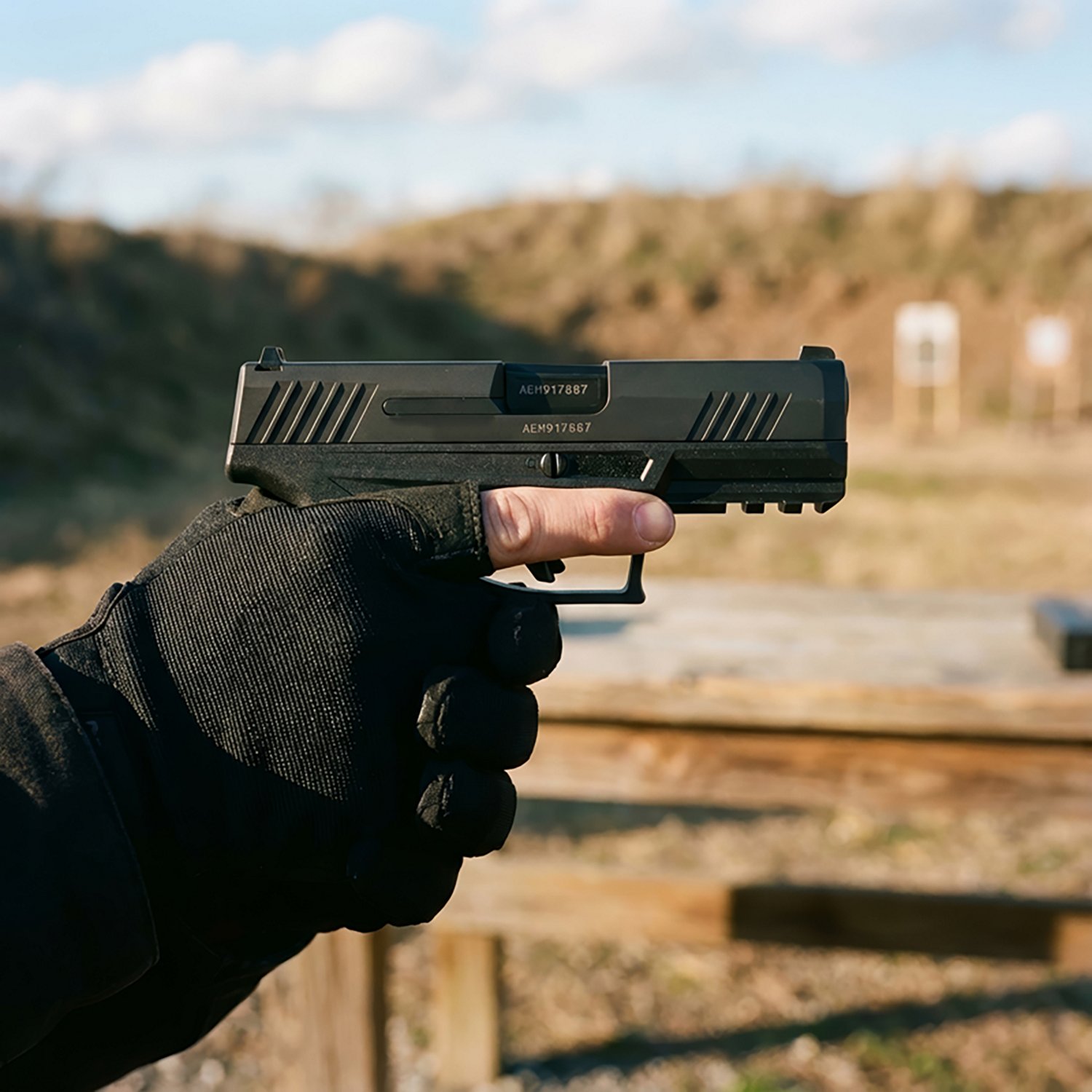 Taurus GX4 Compact 9mm Pistol - view number 3