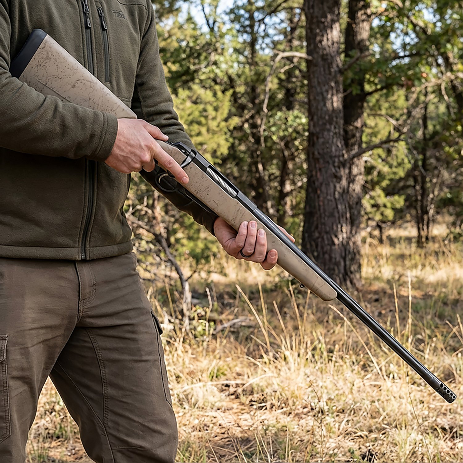 Tikka T3x Lite .270 Win Bolt-Action 22.40" Tan/Black Threaded Rifle - view number 2
