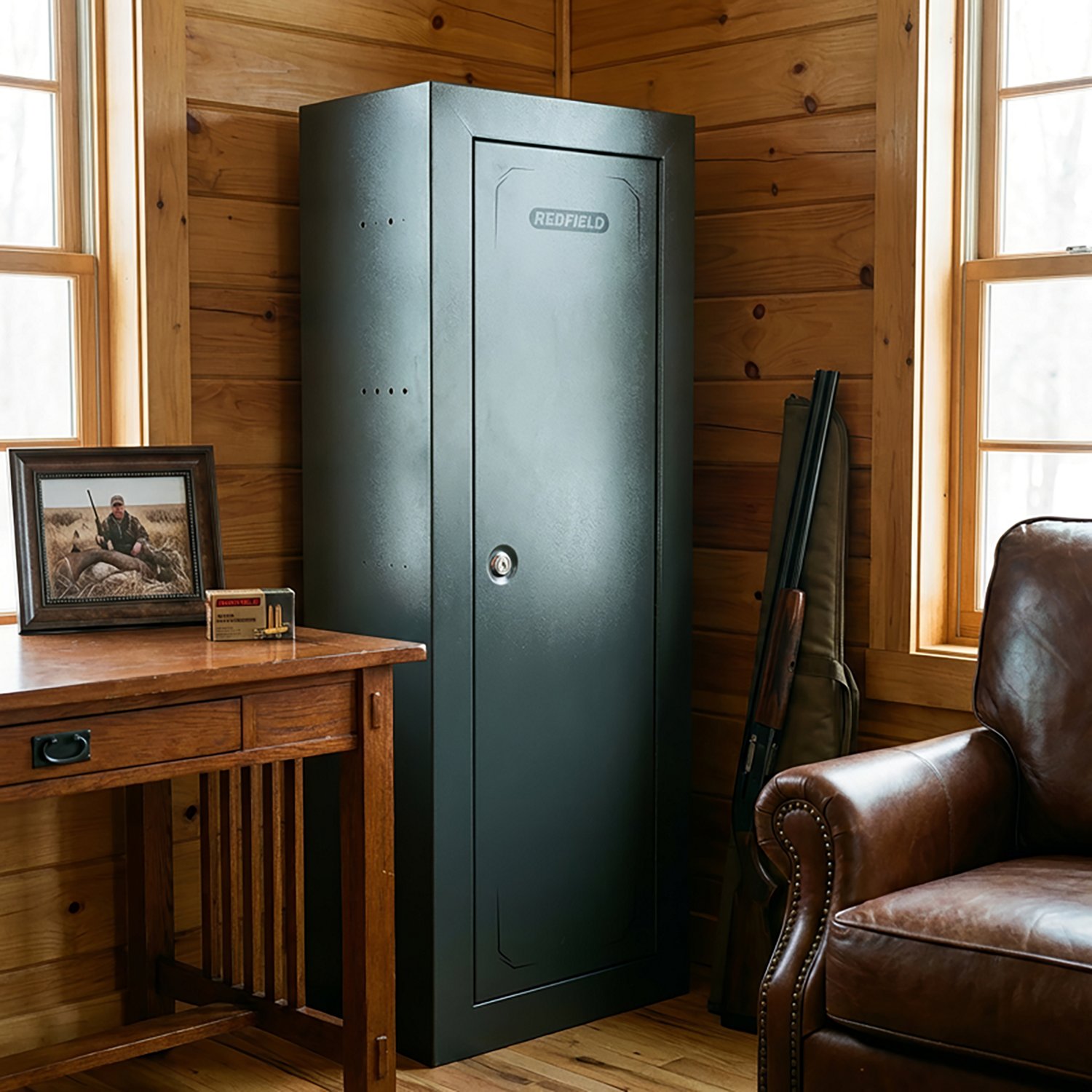 Redfield Divided 18-Gun Cabinet - view number 7