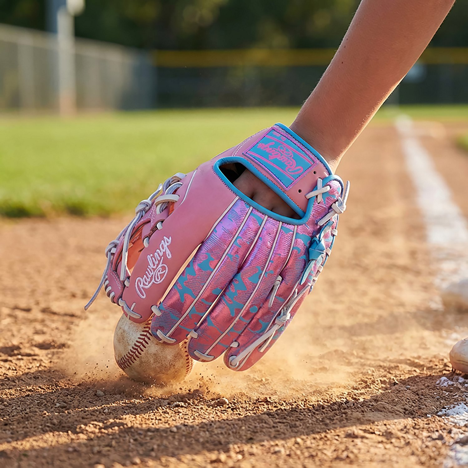 Rawlings 11.5 in Heart of the Hide Limited Edition Fielding Glove - view number 6