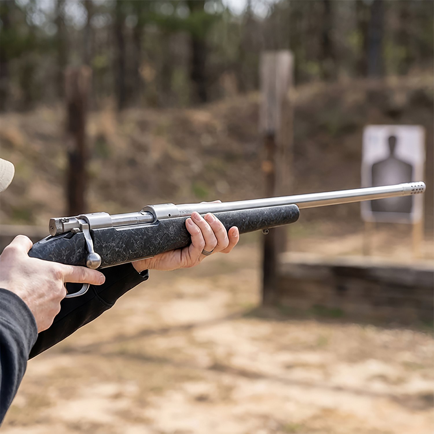 Winchester Model 70 Extreme Weather MB 6.5 Creedmoor Bolt Action Rifle - view number 2