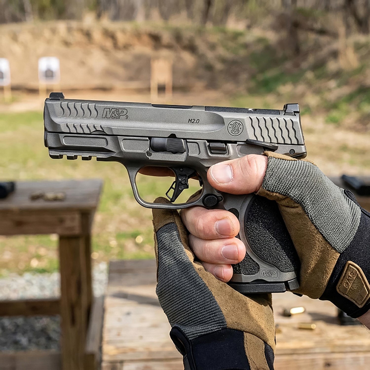 Smith & Wesson M&P9 M2.0 Metal Compact OR 9mm Semiautomatic Pistol - view number 2