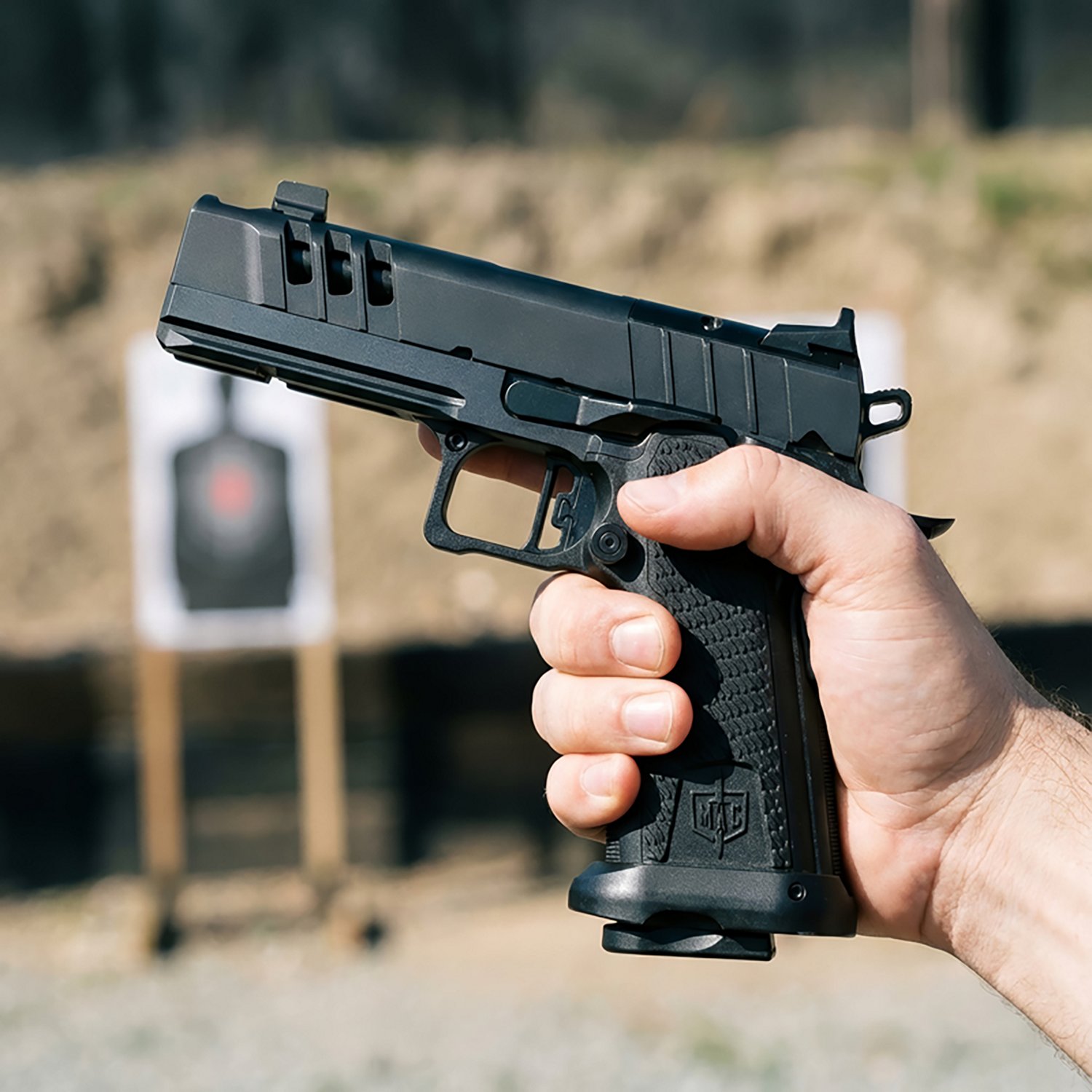 Military Armament Corp 1911MAC 9mm Semiautomatic Pistol - view number 2