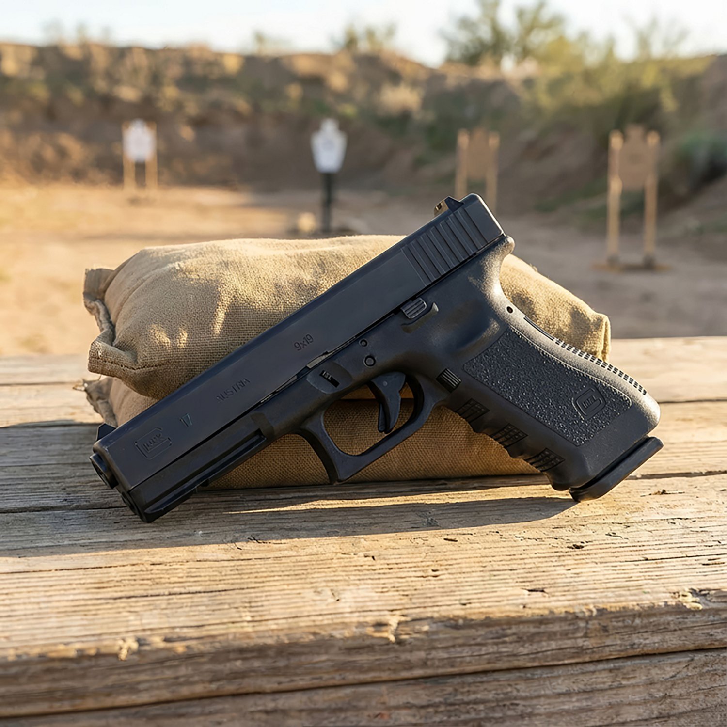 GLOCK 17 - G17 Gen3 9mm Safe-Action Pistol - view number 7