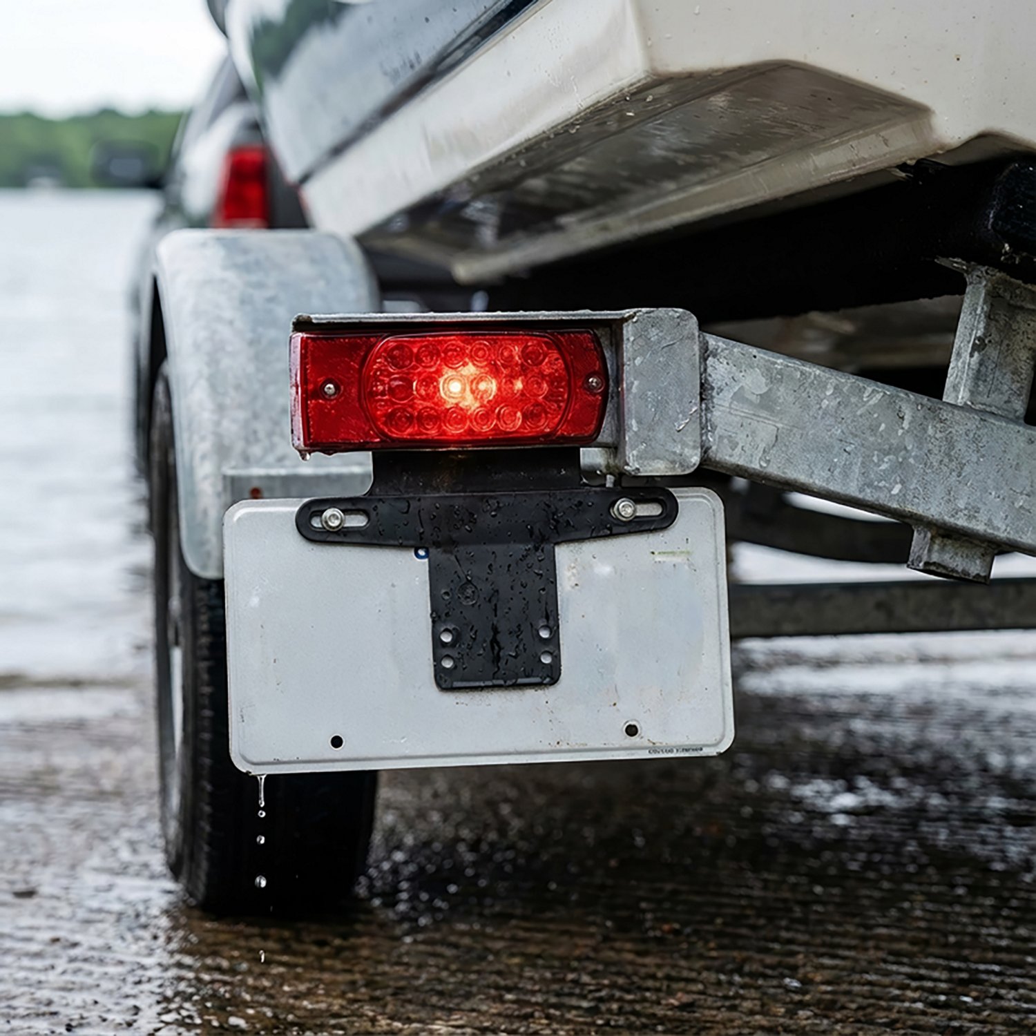 Marine Raider Trailer Accessories Plastic License Plate Holder - view number 3