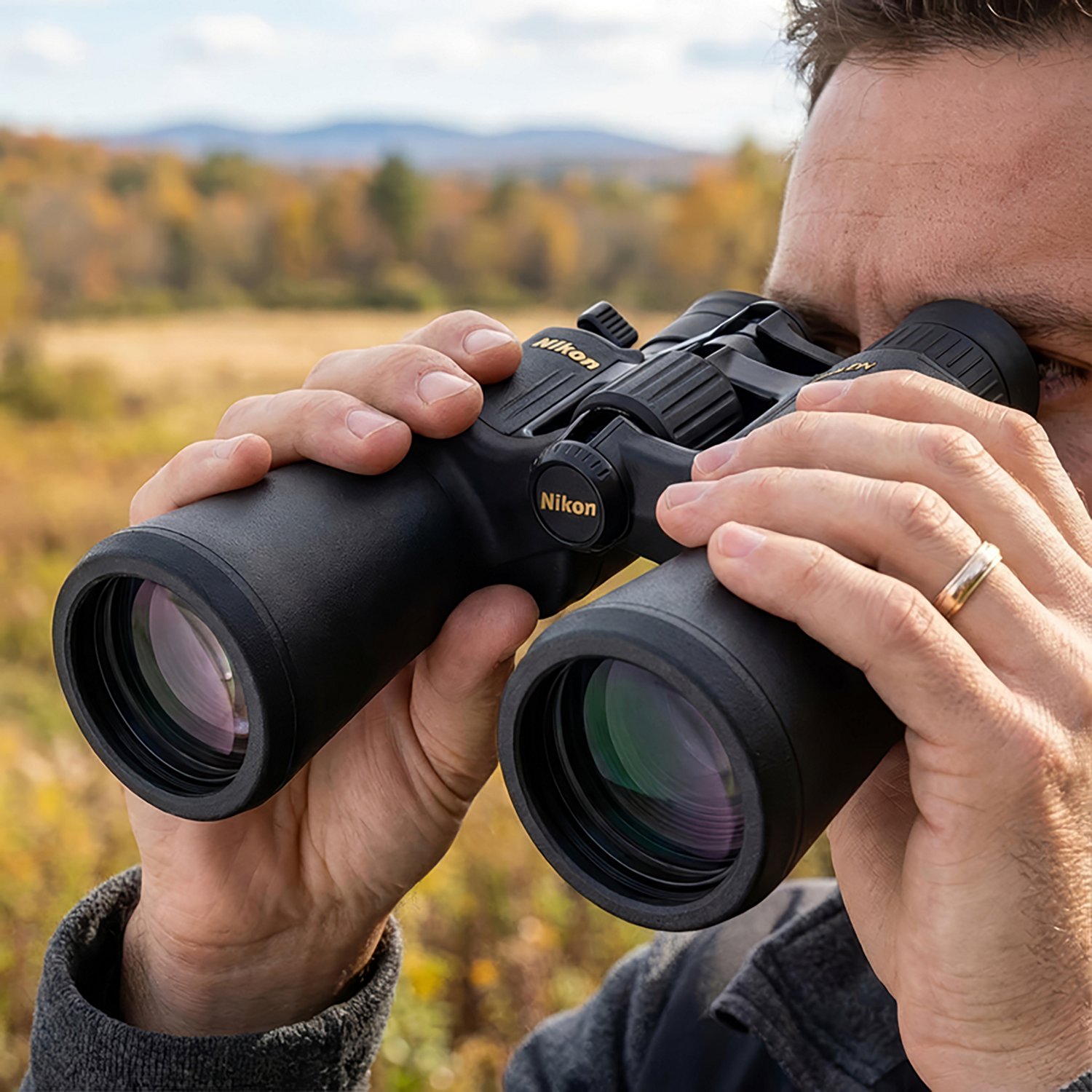 Nikon ACULON A211 10 - 22 x 50 Porro Prism Binoculars - view number 3