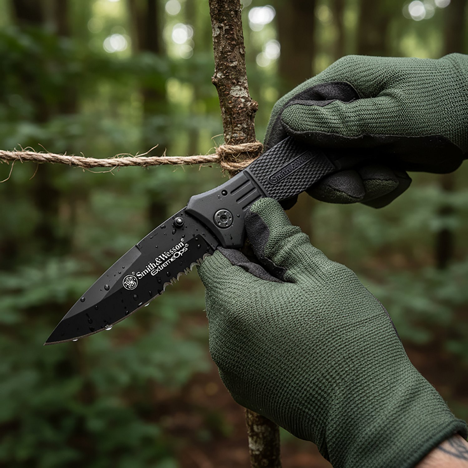 Smith & Wesson Extreme Ops Clip Folding Knife - view number 3