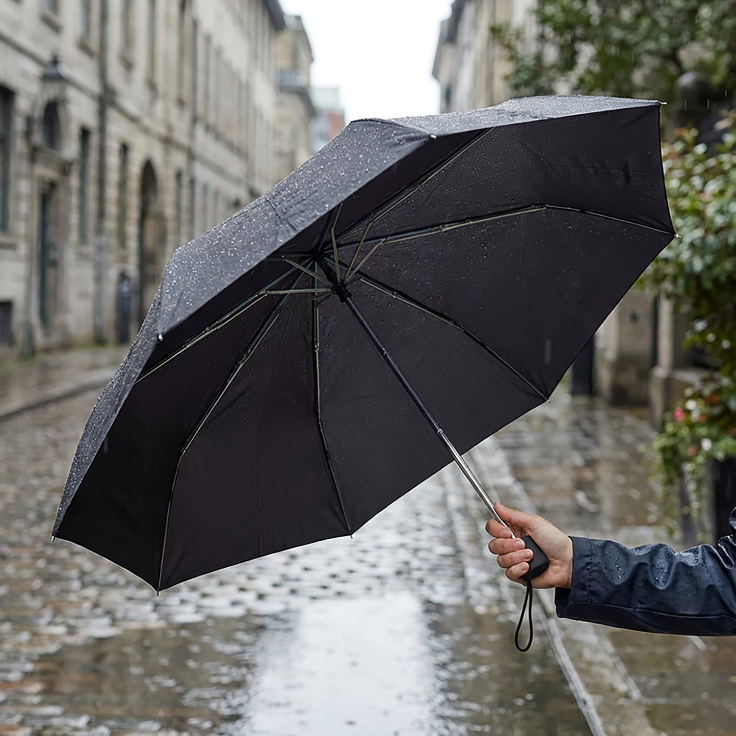 totes Adults' totesport Manual Umbrella - view number 3