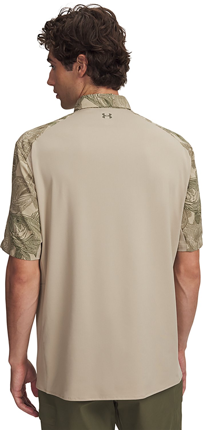Under Armour Men's Shorebreak Fish Hybrid Printed Woven Shirt - view number 2