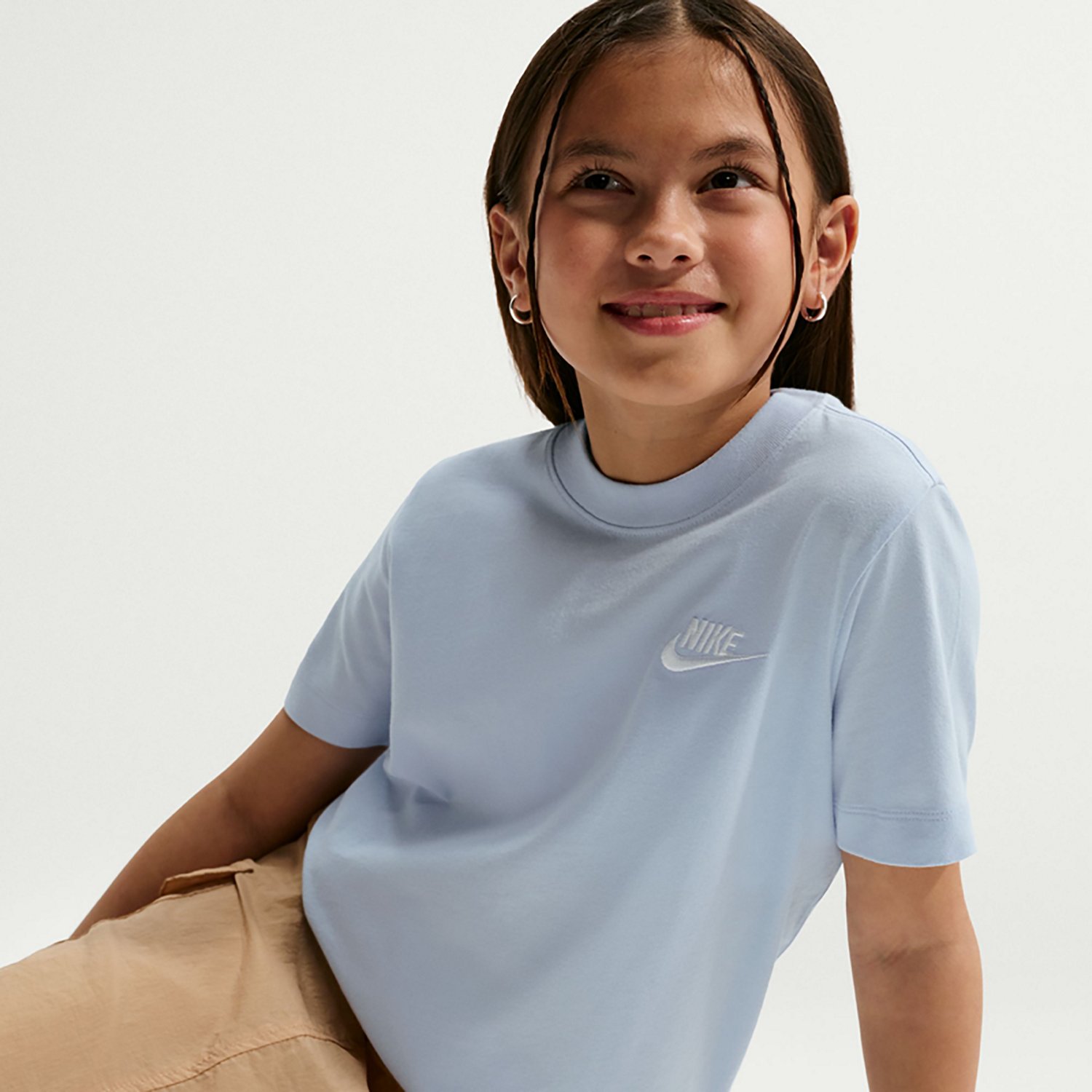 Nike Boys' Sportswear Futura Short Sleeve T-shirt - view number 5