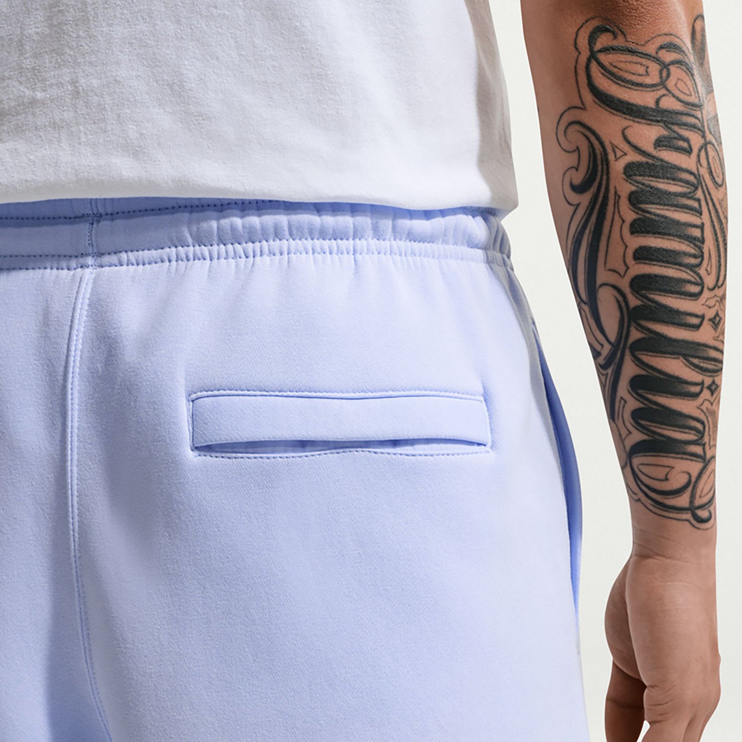 Nike Men's Club Brushed Fleece Graphic Shorts 7 in. - view number 5