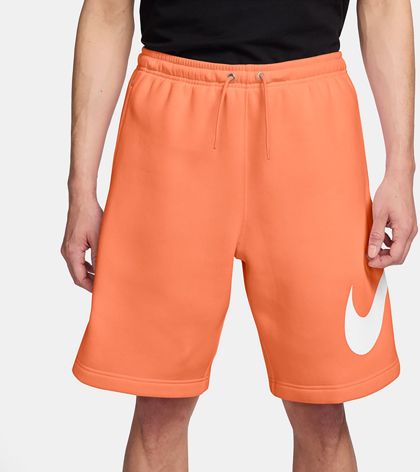 Nike Men's Club Brushed Fleece Graphic Shorts 7 in.
