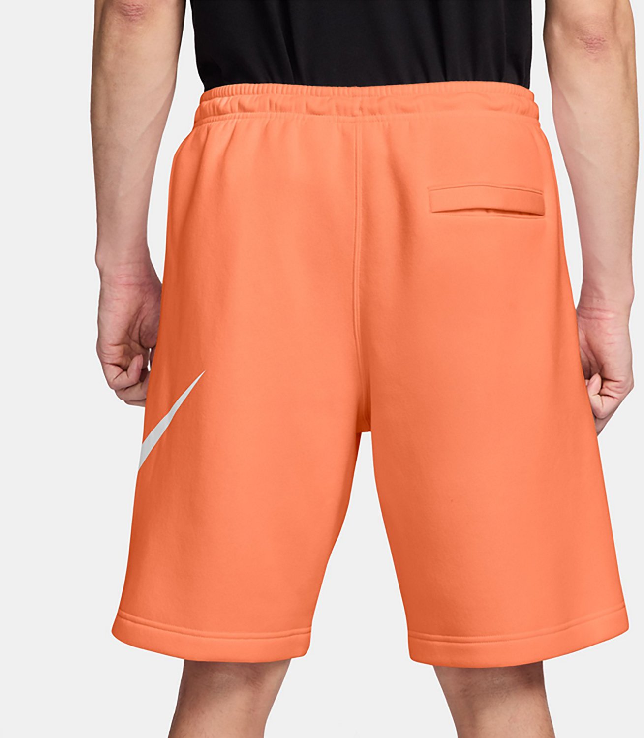 Nike Men's Club Brushed Fleece Graphic Shorts 7 in. - view number 2