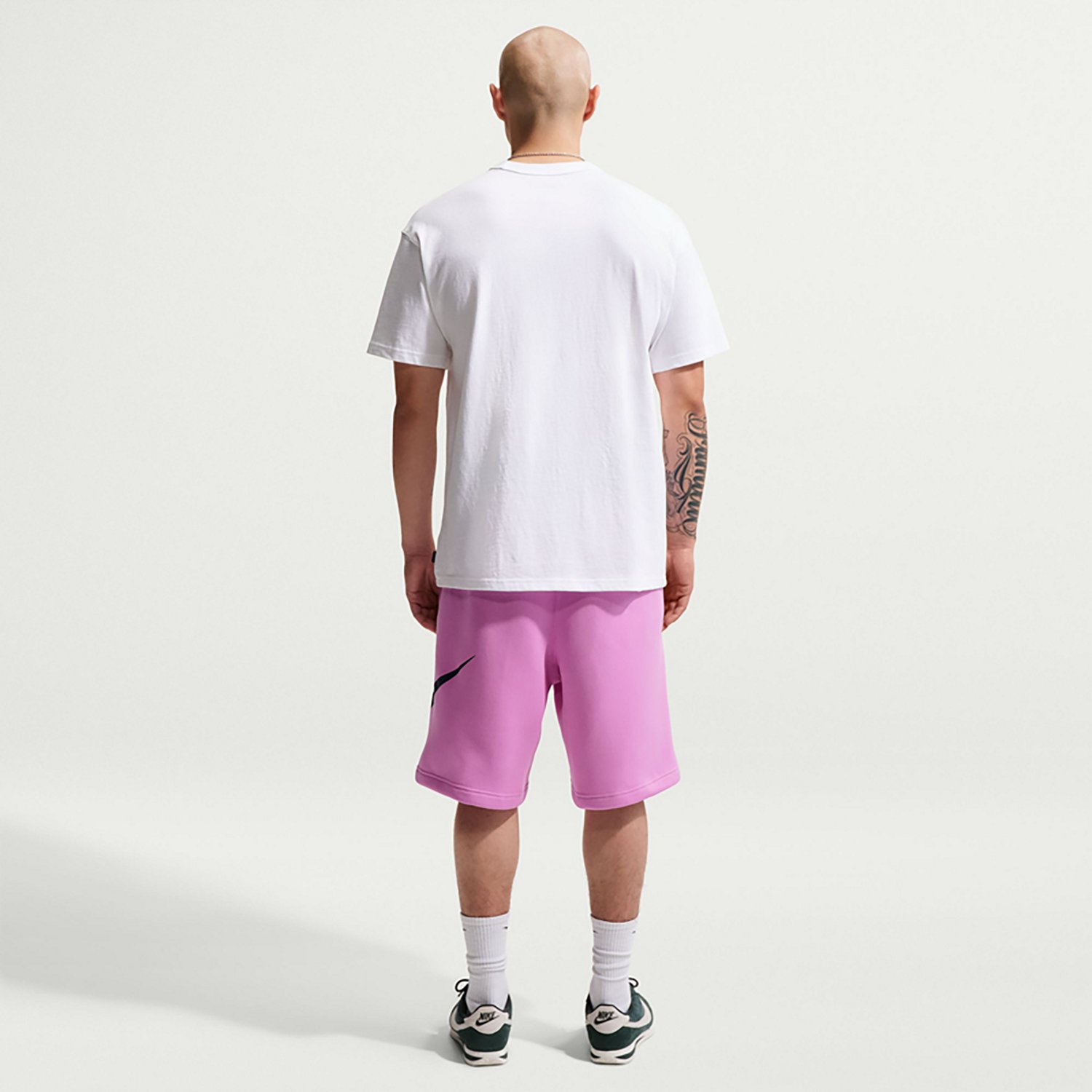 Nike Men's Club Brushed Fleece Graphic Shorts 7 in. - view number 3