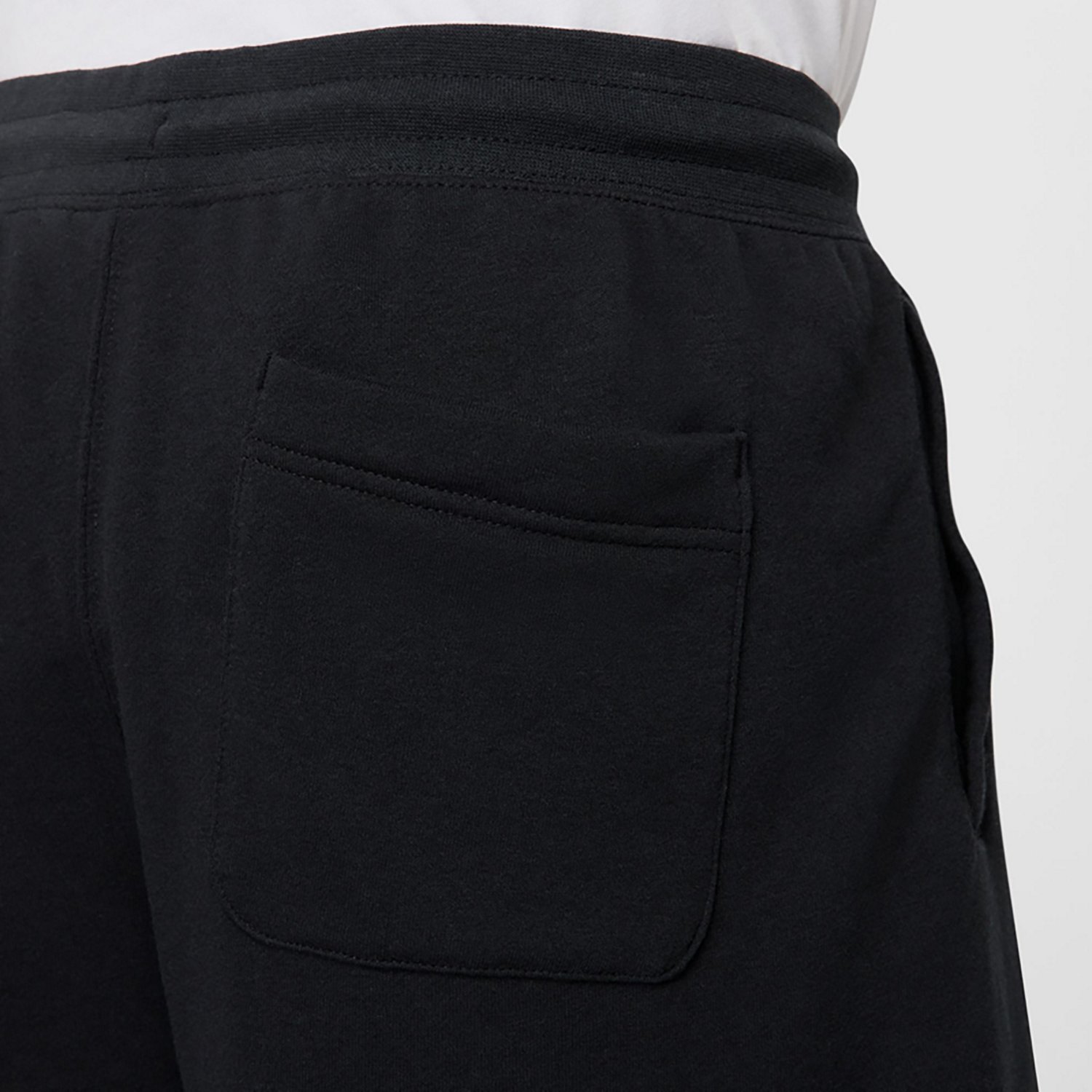 Nike Men's Club French Terry Alumni Shorts 7