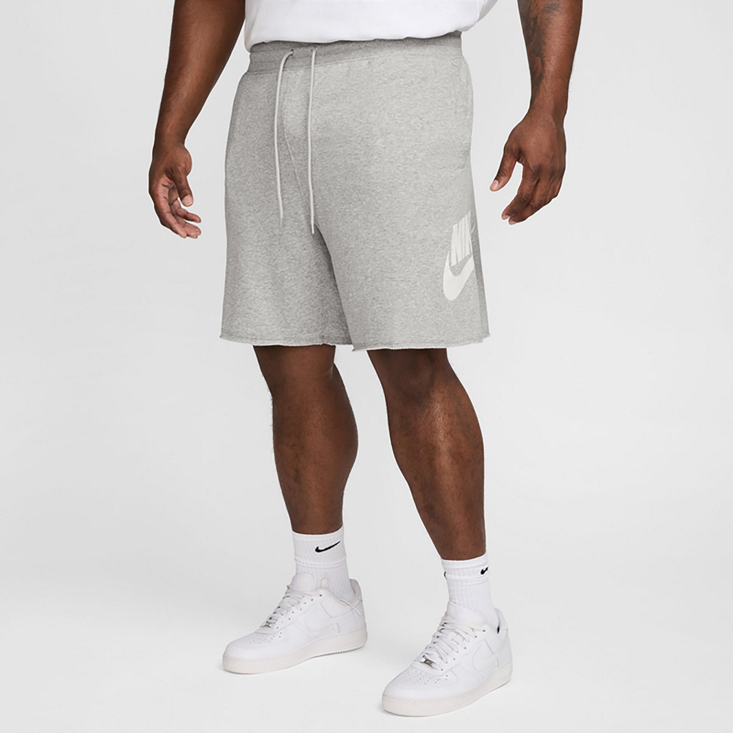 Nike Men's Club French Terry Alumni Shorts 7 in - view number 3