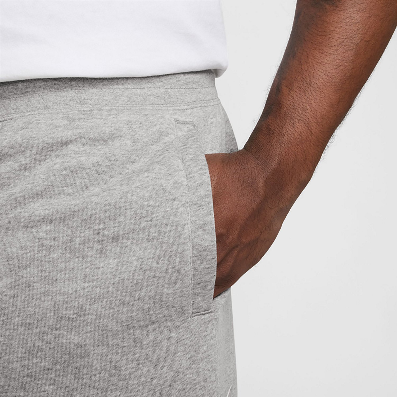 Nike Men's Club French Terry Alumni Shorts 7 in - view number 5