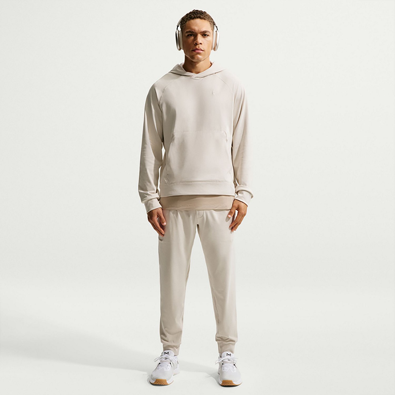 Nike Men's Dri-FIT UV Primary Knit Joggers - view number 3