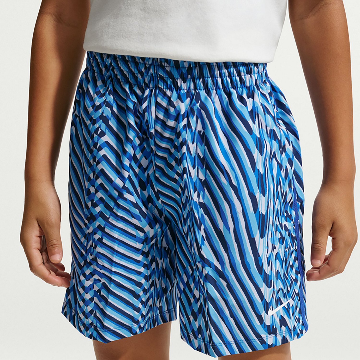 Nike Boys' Dri-FIT Bold Multi Woven Shorts 7 in.