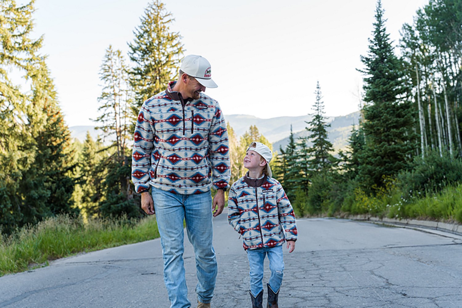 BURLEBO Men's Arizona Aztec Mountain Fleece Sherpa 1/4-Zip Jacket - view number 7