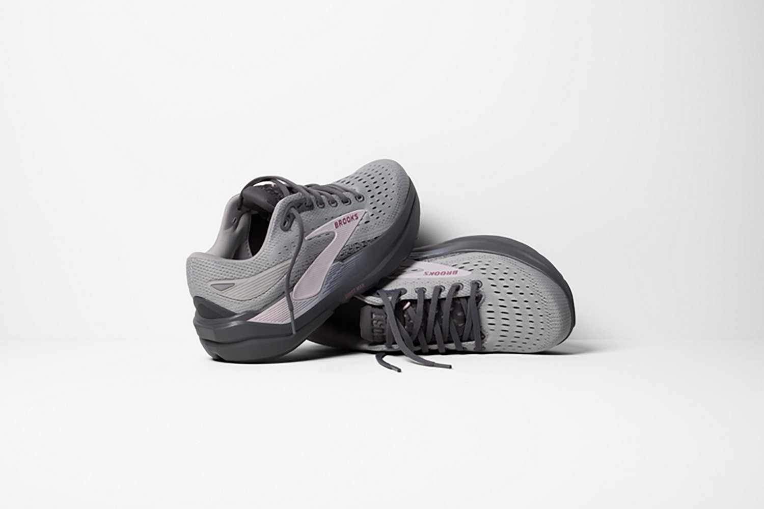 Brooks Women's Ghost Max 3 Running Shoes - view number 8