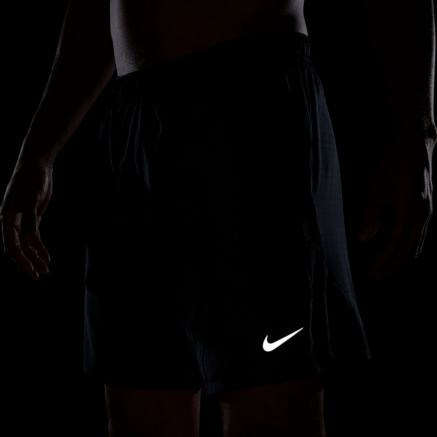 Nike Men's Dri-FIT Breathe Challenger 2-in-1 Running Shorts 7 in. - view number 5