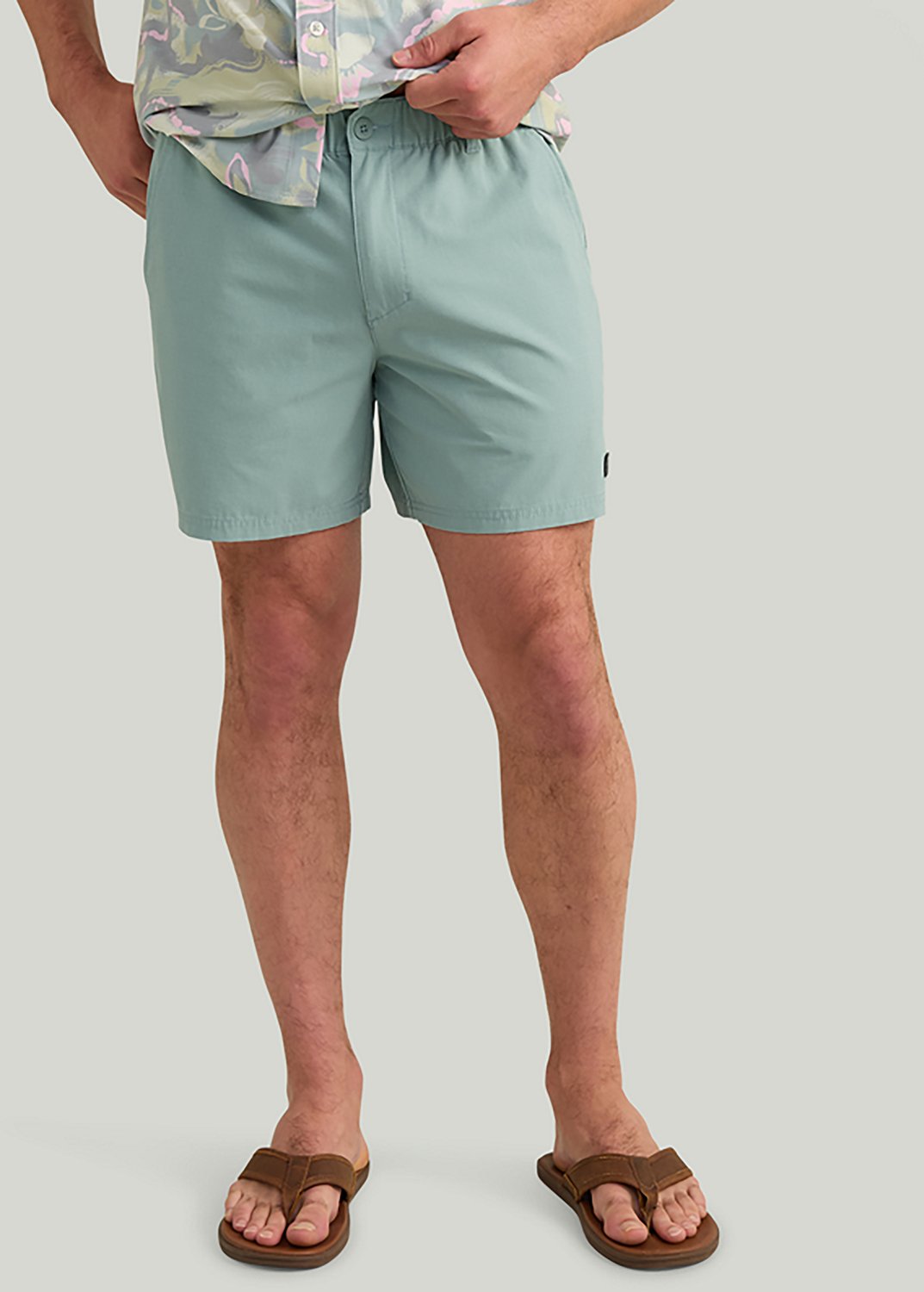 Huk Men's Shoreside Solid Shorts 6 in - view number 3