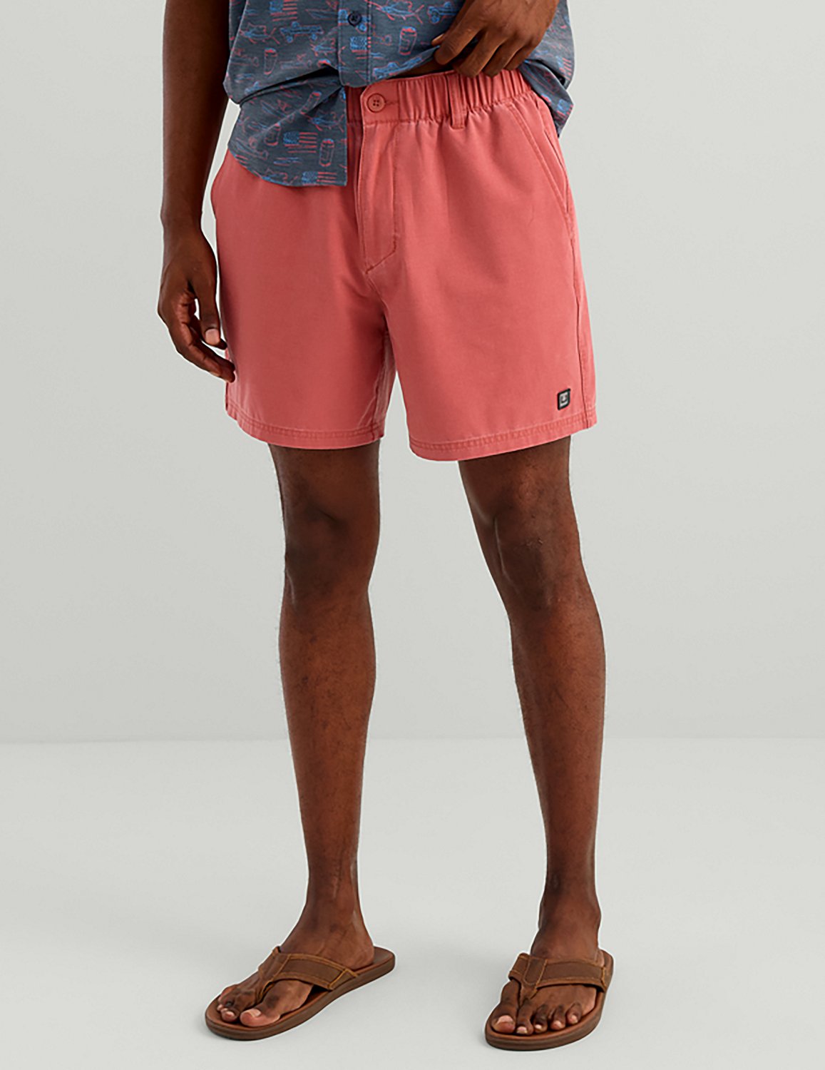 Huk Men's Shoreside Solid Shorts 6 in - view number 3