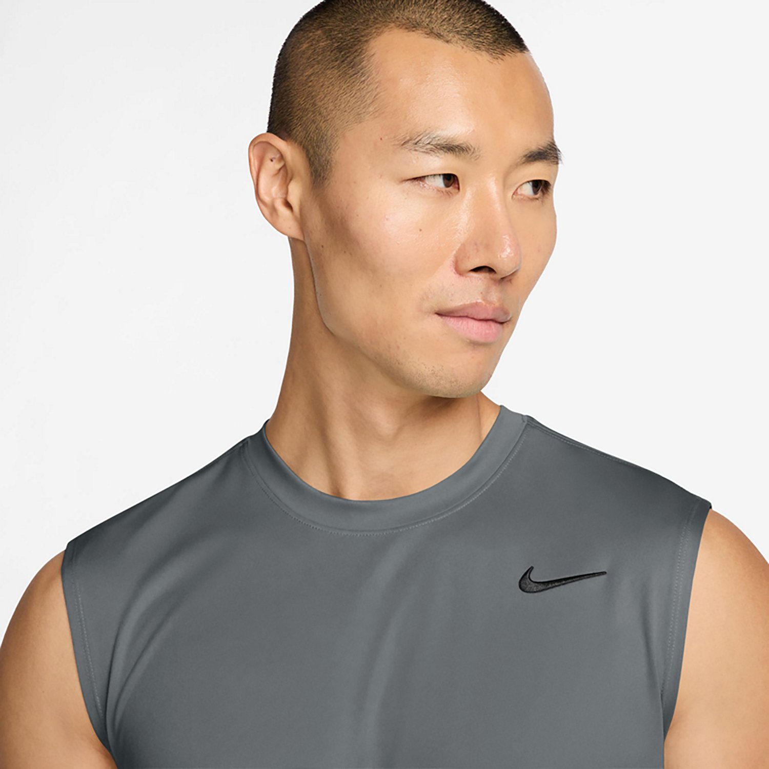 Nike Men's Dri-FIT Sleeveless Flex Training T-shirt - view number 3