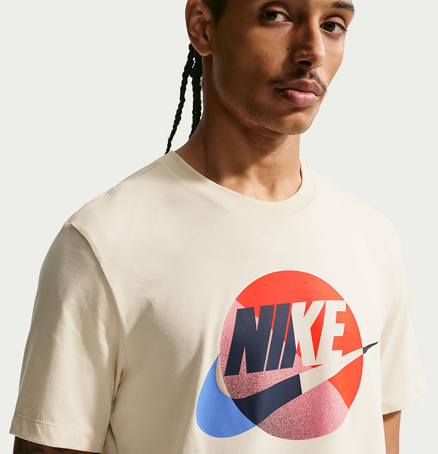 Nike Men’s Futura Graphic T-shirt - view number 3