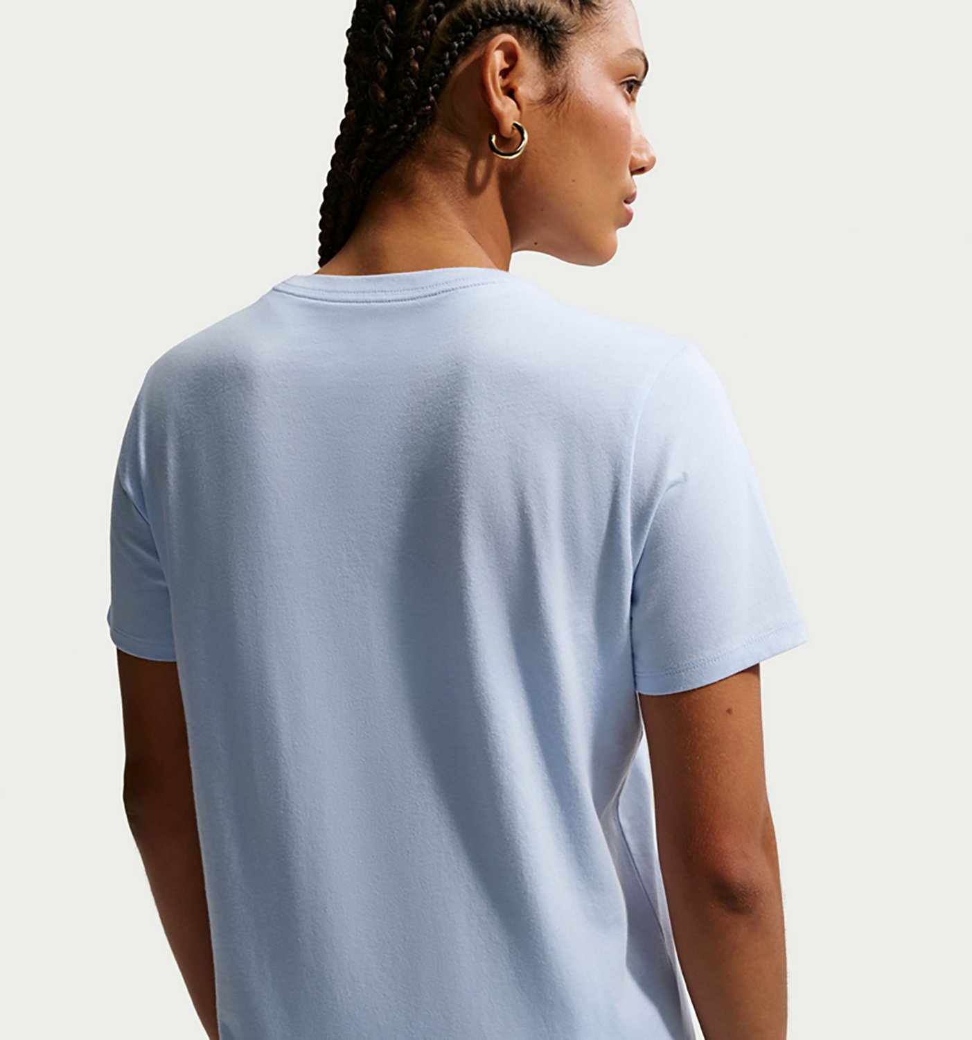 Nike Women's Sportswear Club T-shirt - view number 2