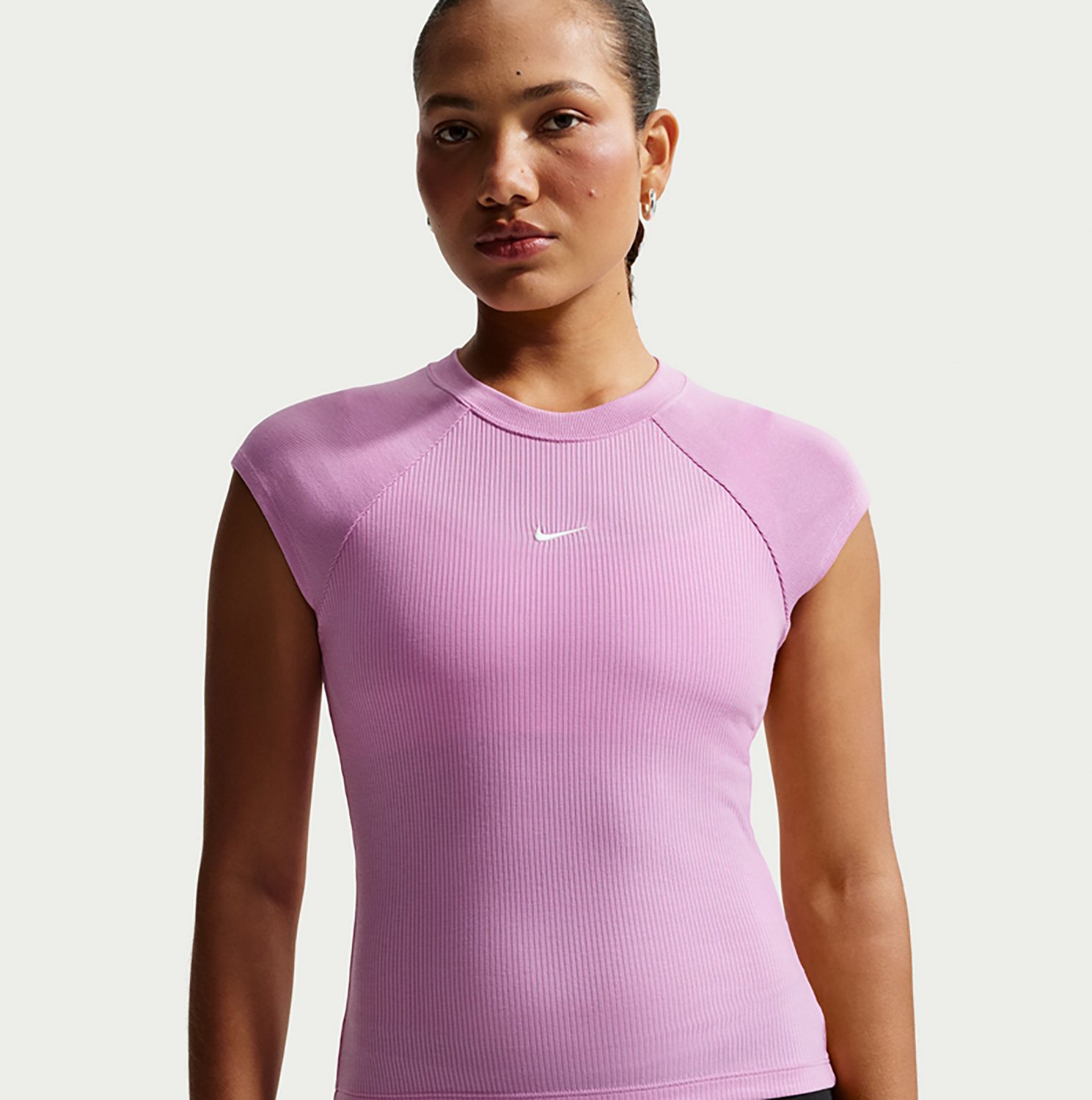 Nike Women's Sportswear Chill Knit Tight Ribbed T-shirt