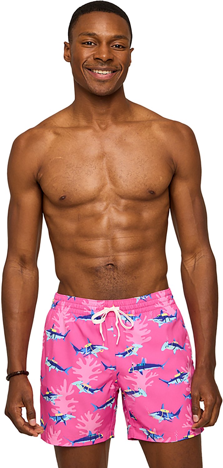 Chubbies Men's The Great Pink Sharks Classic Swim Trunks 5.5 in