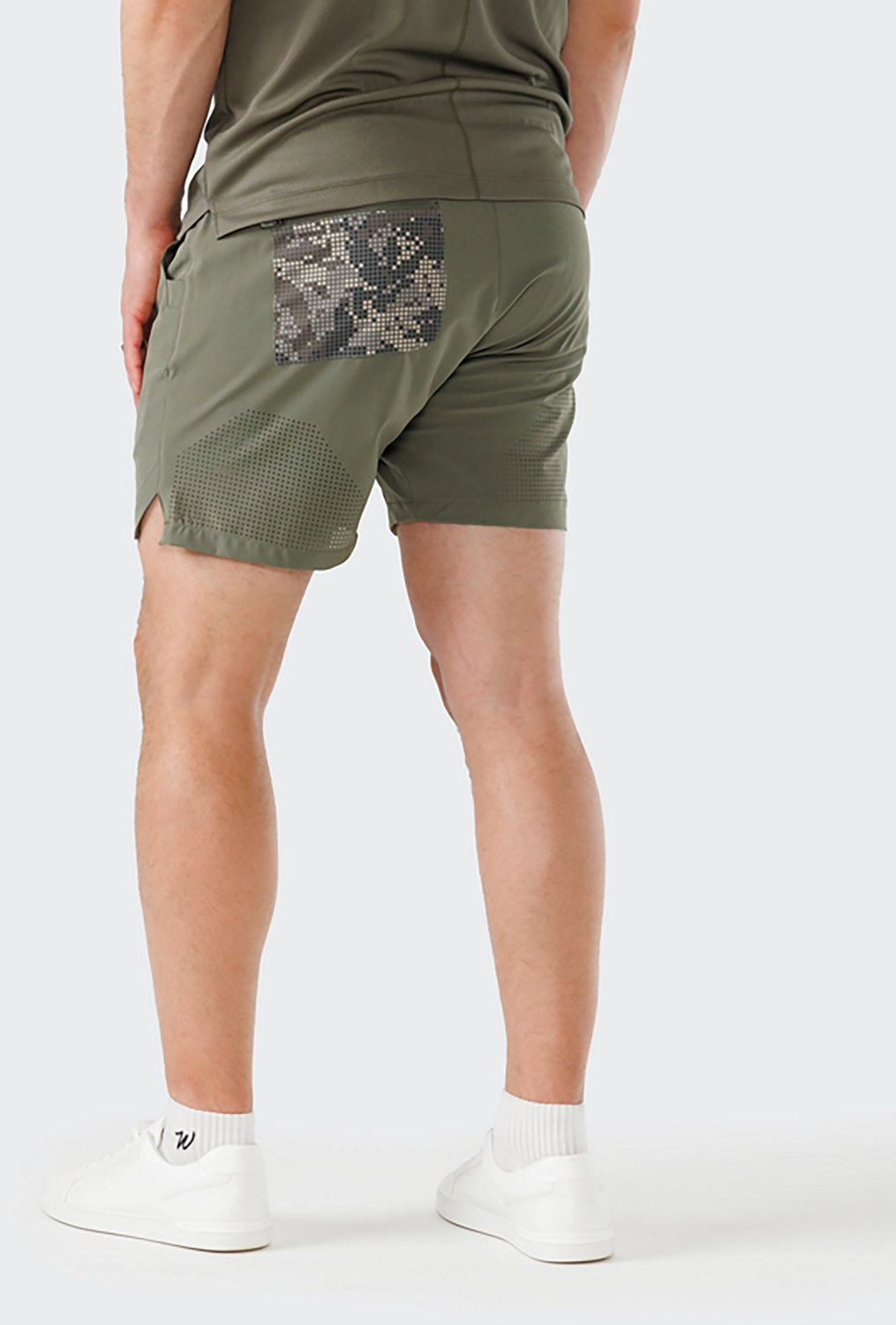 Waggle Golf Men’s Momentum Shorts 5.5 in  - view number 2