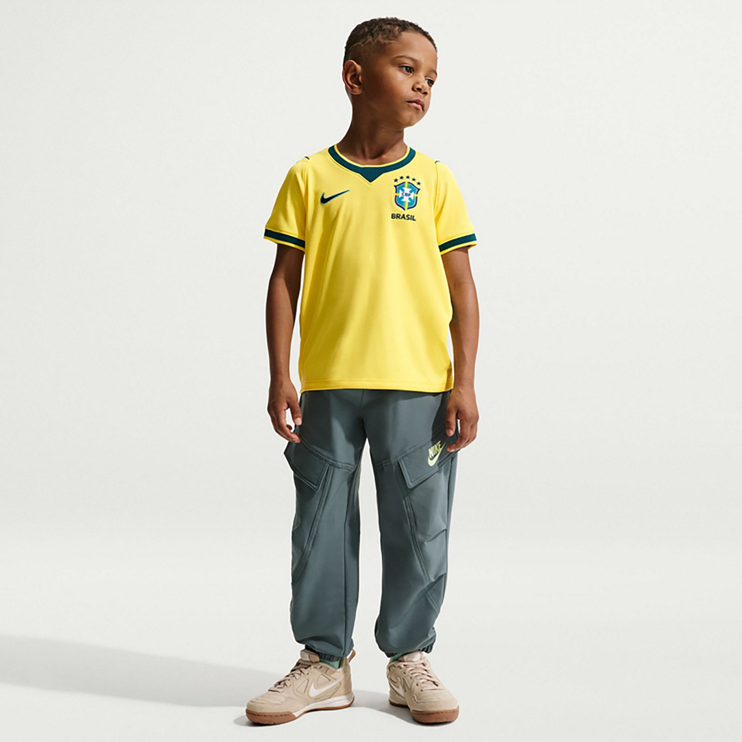 Nike Youth Brazil 2026 World Cup Stadium Home Jersey - view number 2