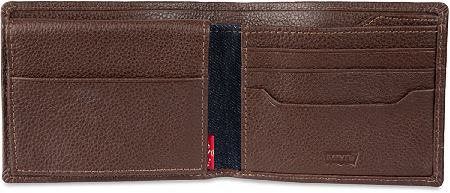 Levi's Passcase with Bill Divide Wallet - view number 2