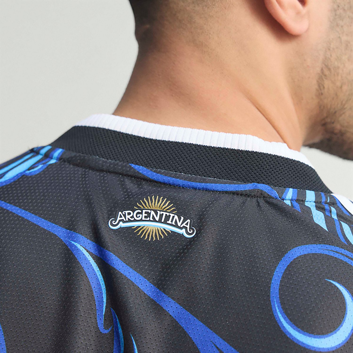 adidas Men's Argentina Away Authentic Jersey - view number 4