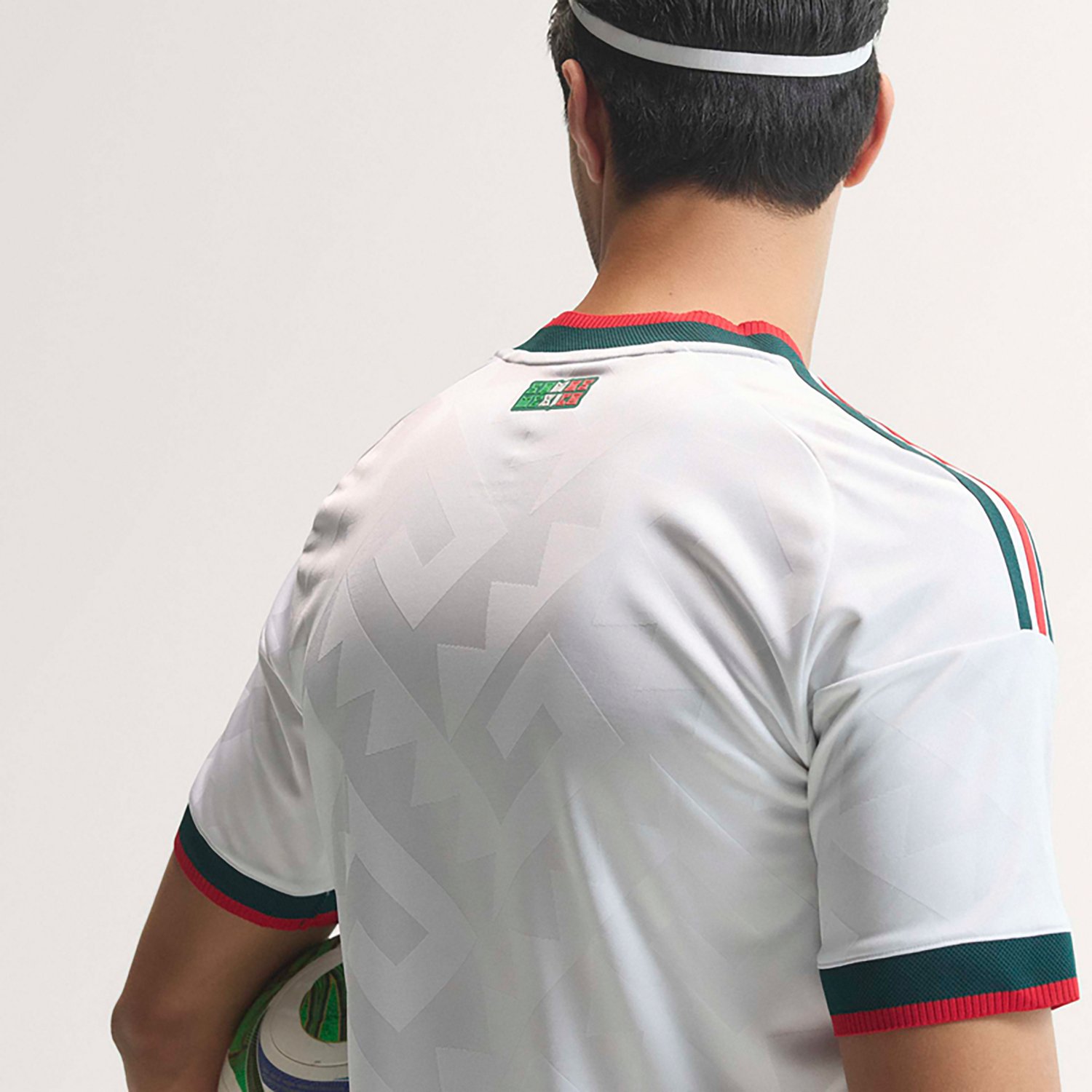 adidas Men's Mexico Away Authentic Jersey - view number 4