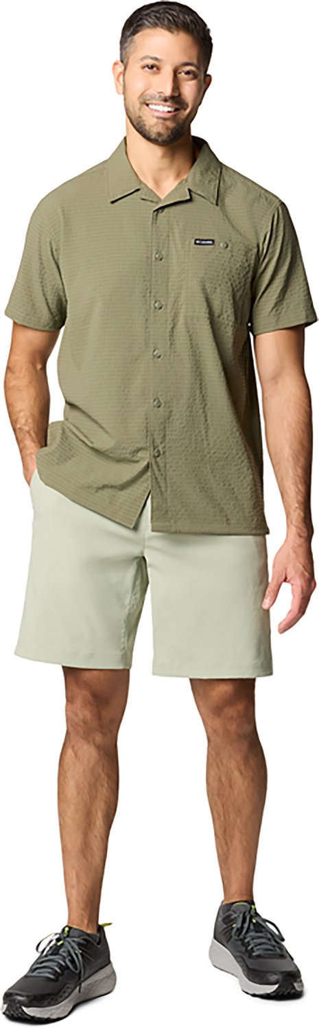 Columbia Sportswear Men's Utilizer™ Short Sleeve Camp Button Down Shirt - view number 4