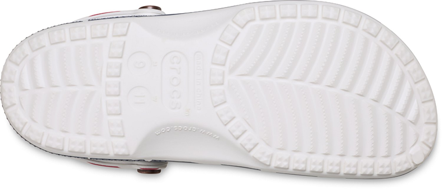 Crocs Adults' Classic American Flag Clogs - view number 6